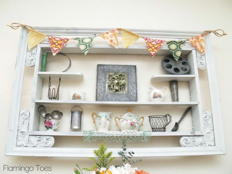 Spring Pennant and Display Shelf