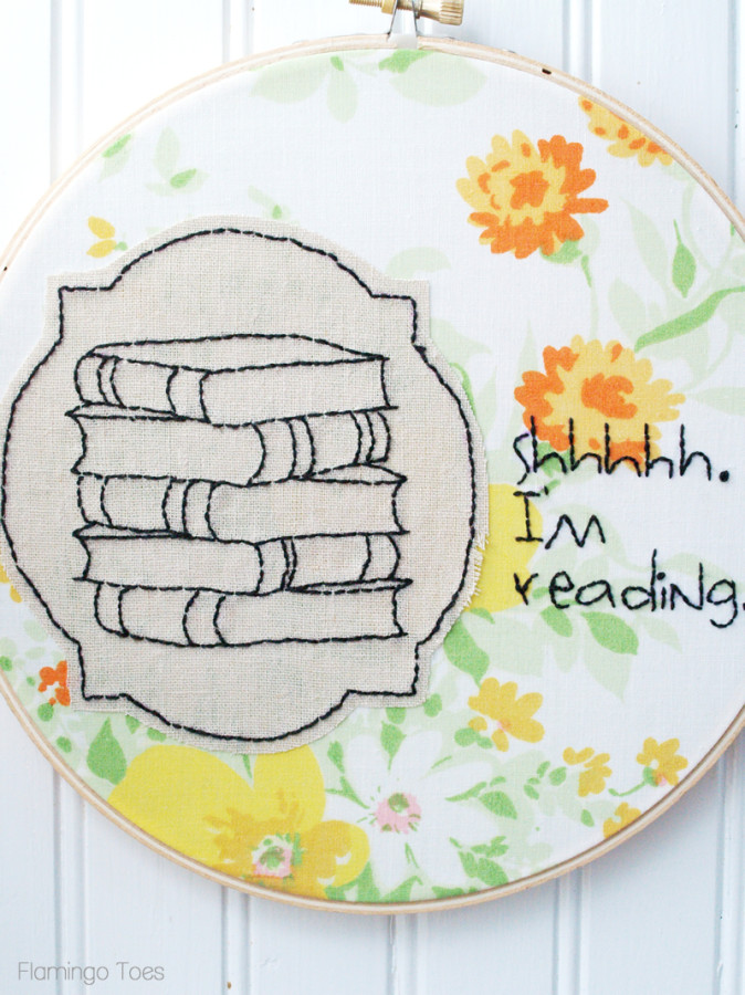 Book Lover Hoop Art