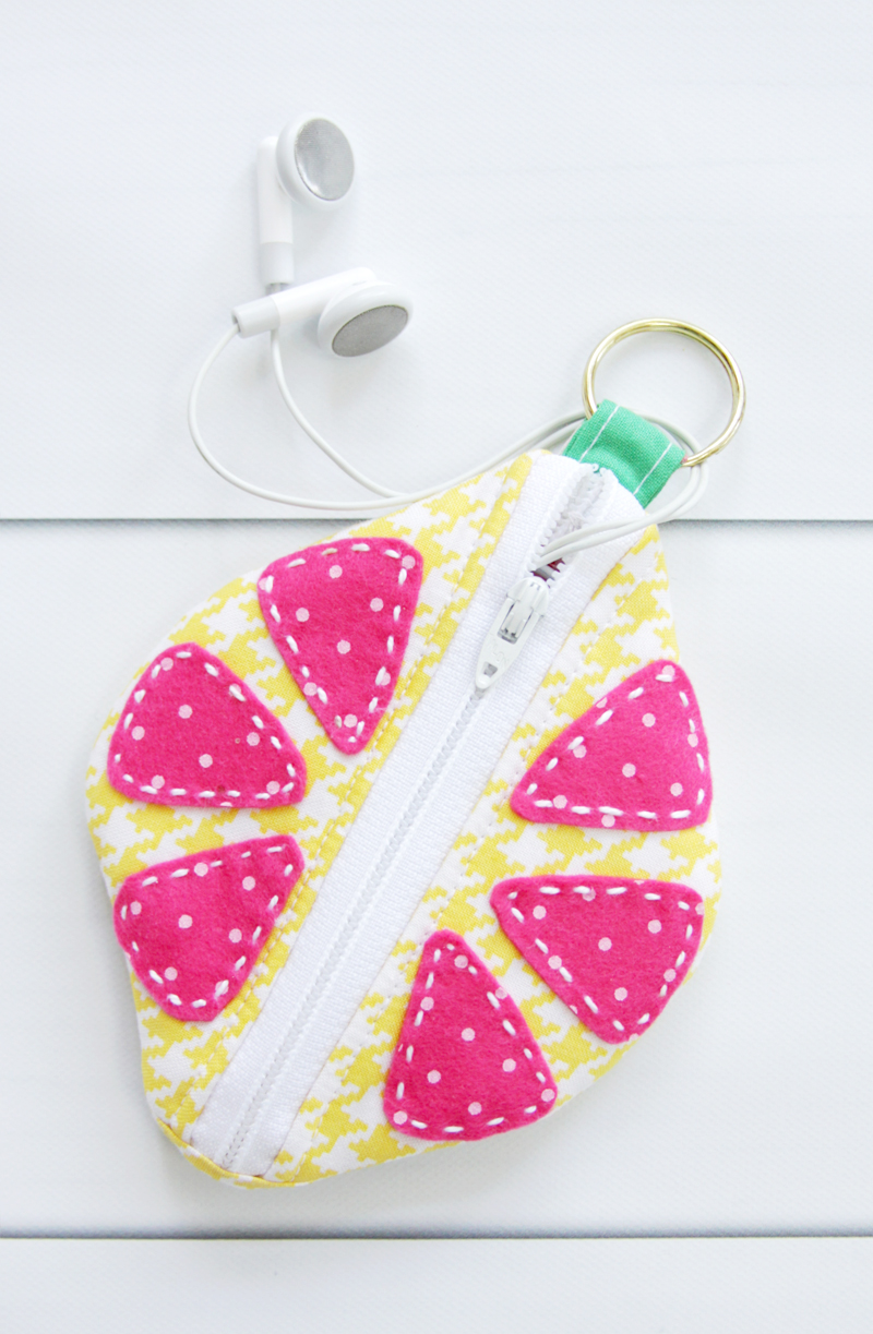 DIY Citrus Zipper Pouch