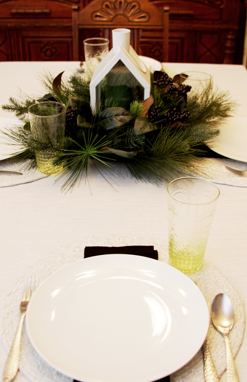 simple winter dining table