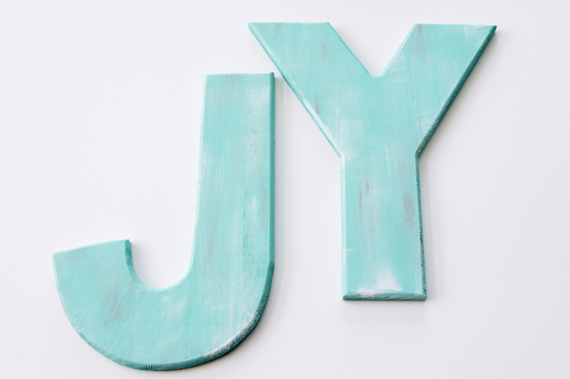 turquoise-letters-for-wreath