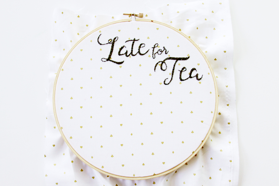 Late for Tea - Wonderland Embroidery Hoop Set