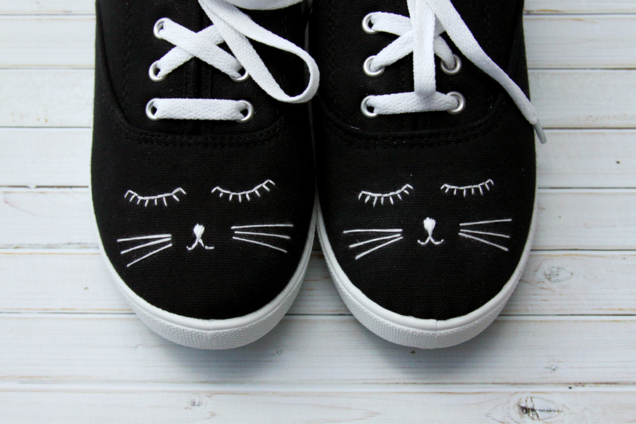 Cute Embroidered Black Cat Shoes