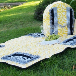 Picnic Bag & Quilt Set