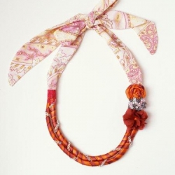 Pretty Ombre Ribbon Necklace