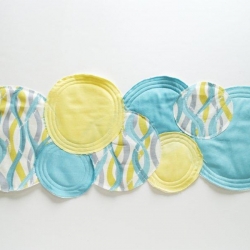 Circles & Waves Table Runner