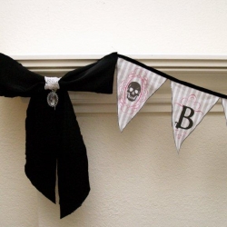 Gothic Halloween Pennant Banner