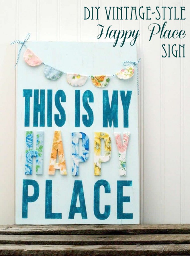 DIY Vintage Style Happy Place Sign
