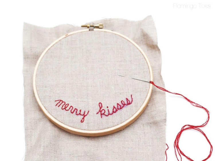 merry kisses embroidery